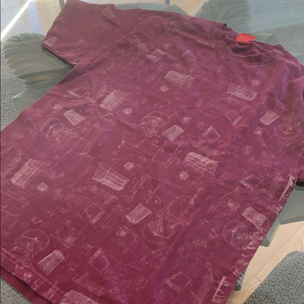 Rare design tee